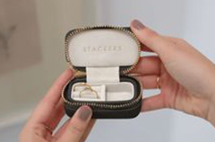 The Features of High-end Jewelry Packaging Boxes and Their M