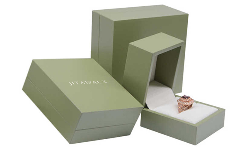 JPB082 ring display box