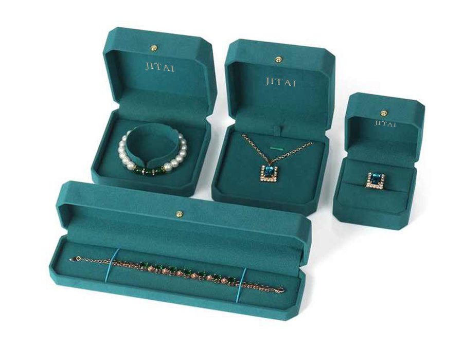 JPB112 medium sized jewelry box