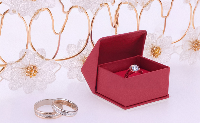 JFB042-7 carmine flap jewelry packing box