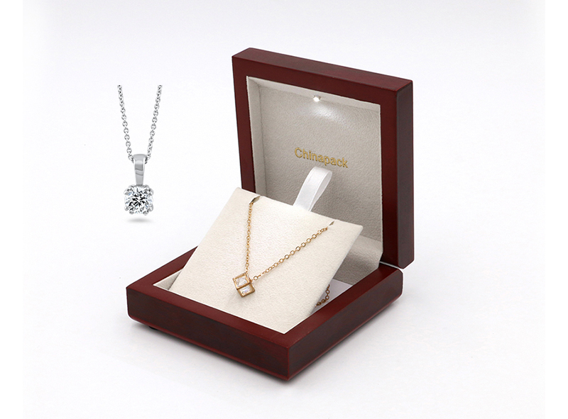JWB012 wood necklace jewellery packaging